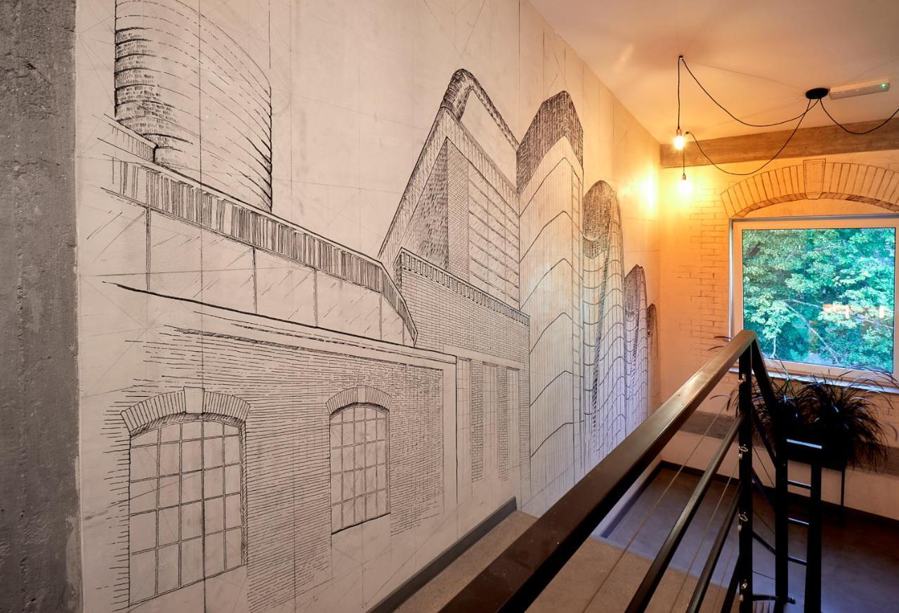 Art House *